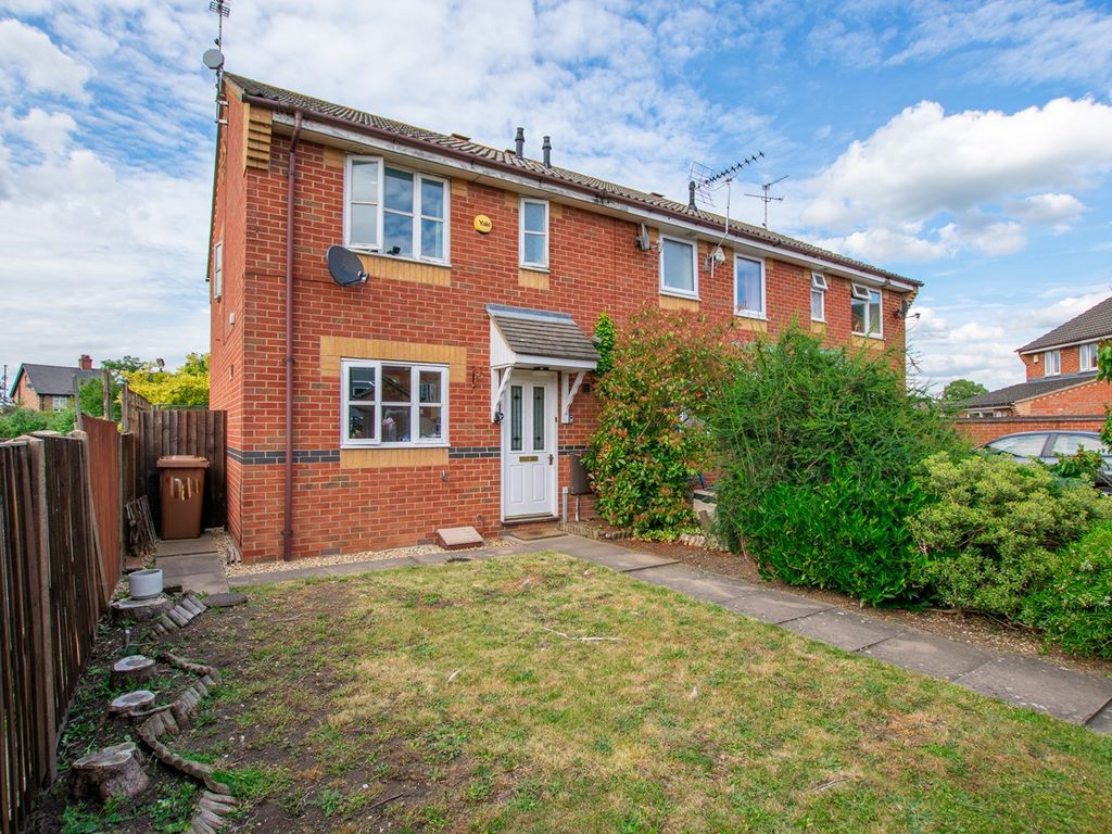 3 bed end terrace house for sale in Coltsfoot Drive, Woodston