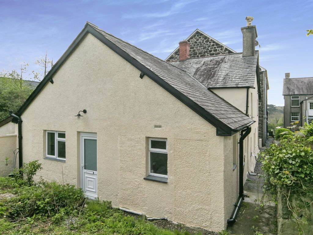 3 bed detached house for sale in High Street, Criccieth, Gwynedd LL52