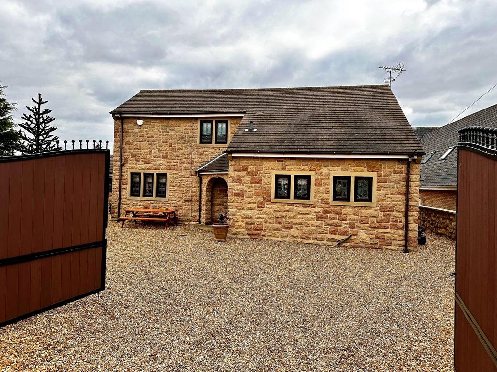 3 bed detached house for sale in Hilcote Lane, Hilcote DE55 Zoopla