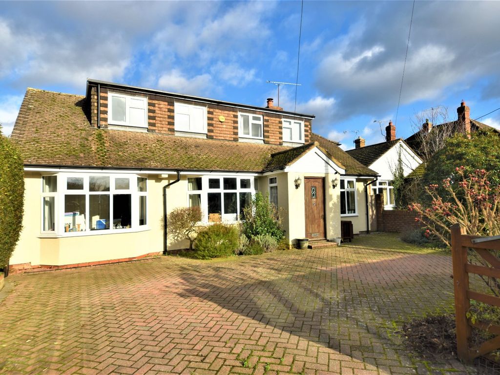 4 bed bungalow for sale in Sedgmoor Road, Flackwell Heath, High