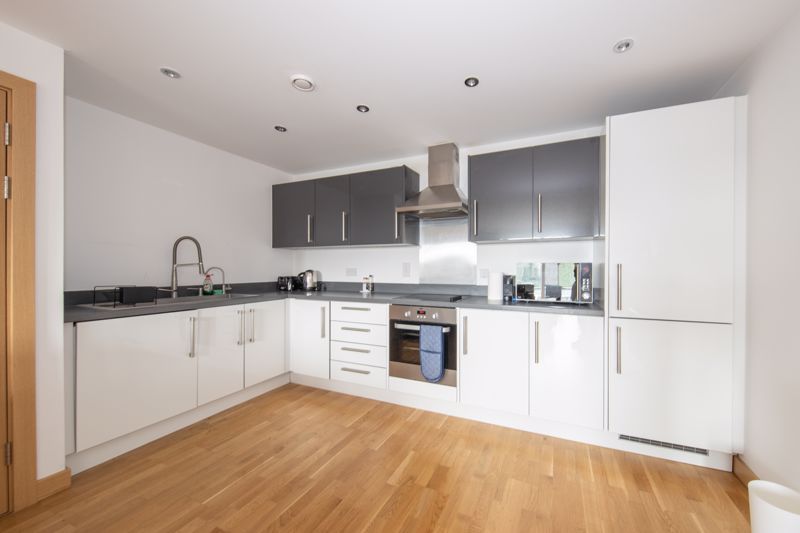 2 bed flat for sale in Zodiac Close, Edgware HA8, £325,000 Zoopla