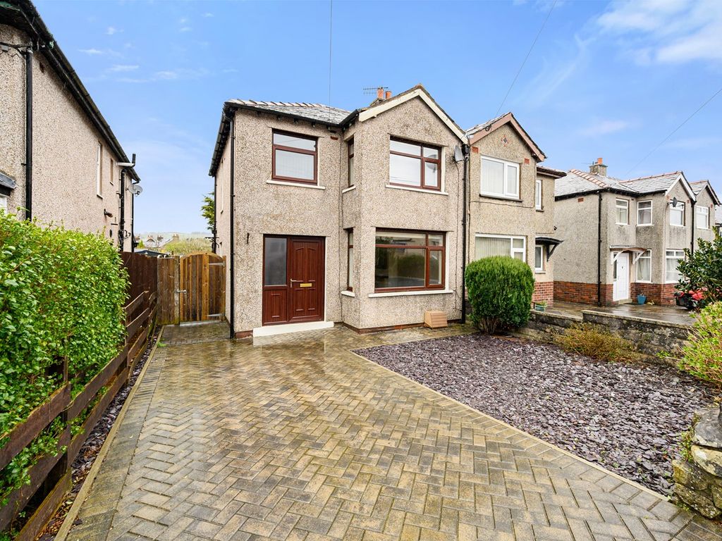 3 bed semidetached house for sale in Copy Lane, Caton, Lancaster LA2