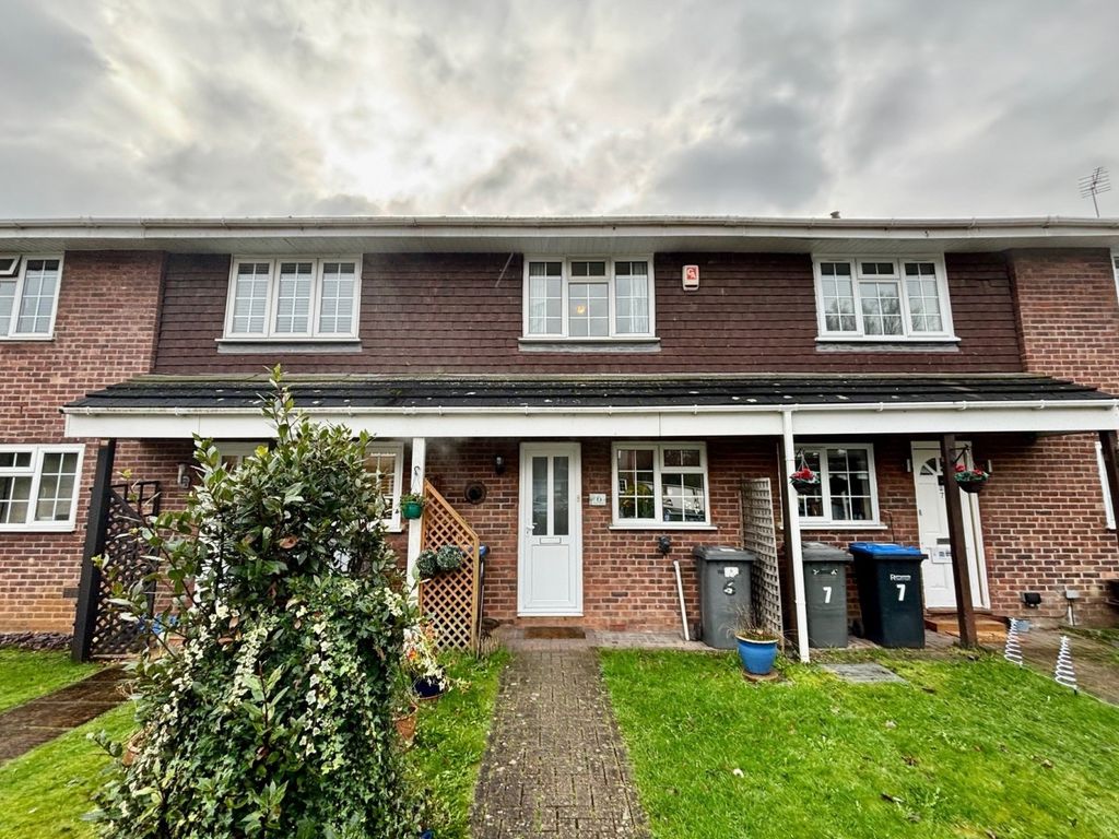 2 bed terraced house for sale in Bourne Meadow, Egham, Surrey TW20, £375,000 Zoopla