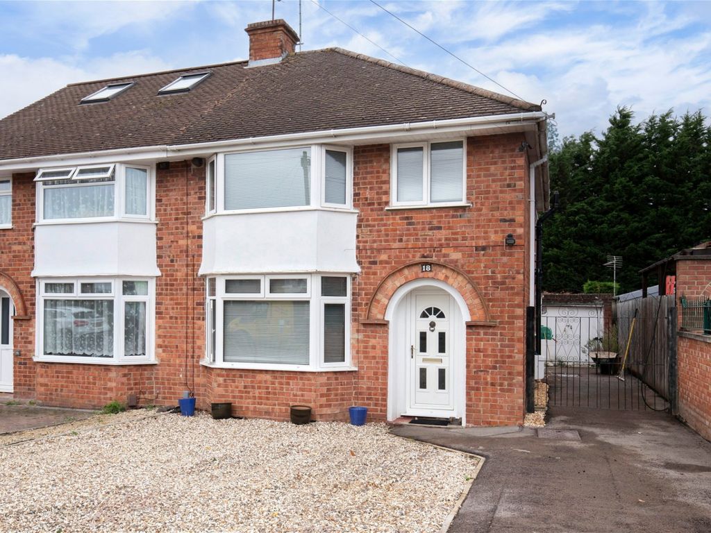 3 bed semidetached house for sale in Russet Road, Arle, Cheltenham