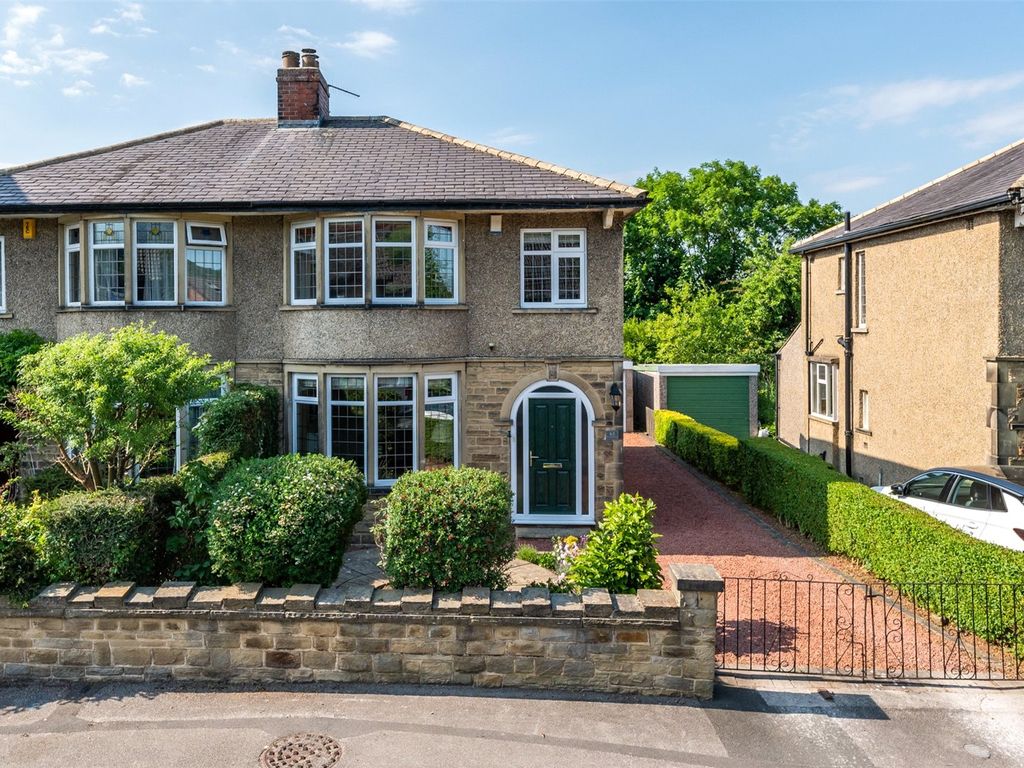3 bed semidetached house for sale in West Busk Lane, Otley, West