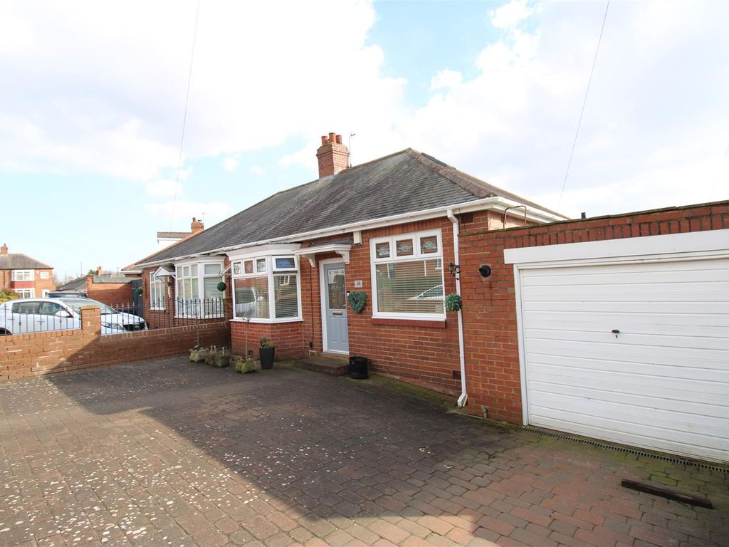 2 bed semidetached bungalow for sale in Ashleigh Road, Slatyford