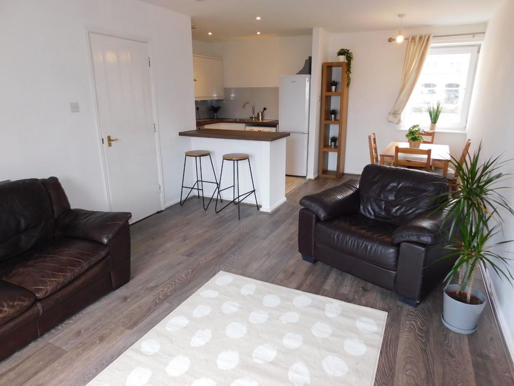 2 bed flat to rent in Waterloo Quay, Waterloo Road, Liverpool L3 Zoopla