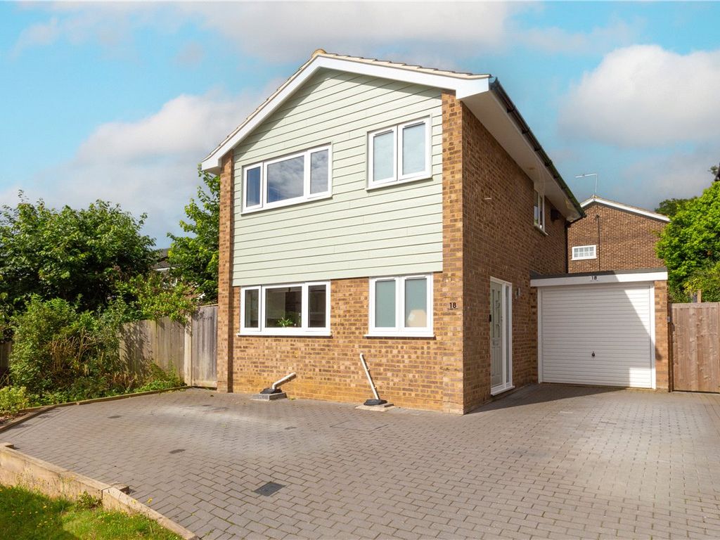 3 bed detached house for sale in Newton Close, Harpenden, Hertfordshire AL5 Zoopla