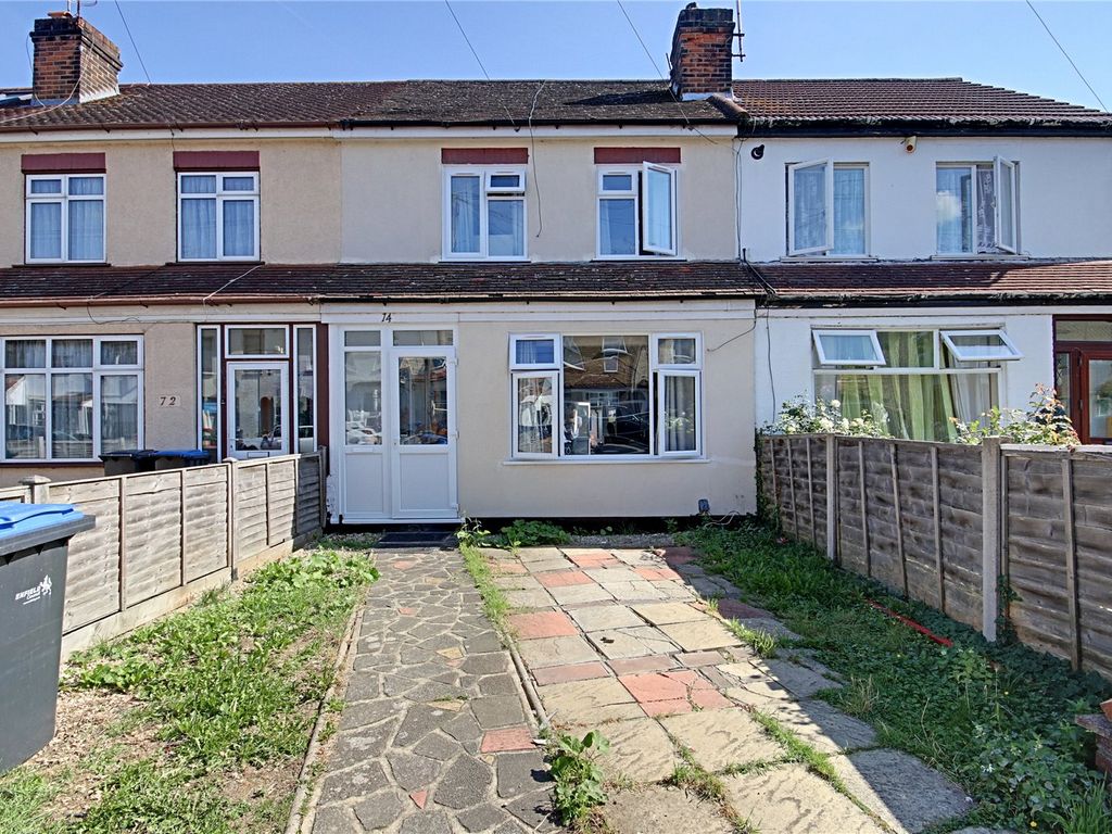 3 bed terraced house for sale in Medcalf Road, Enfield EN3, £435,000