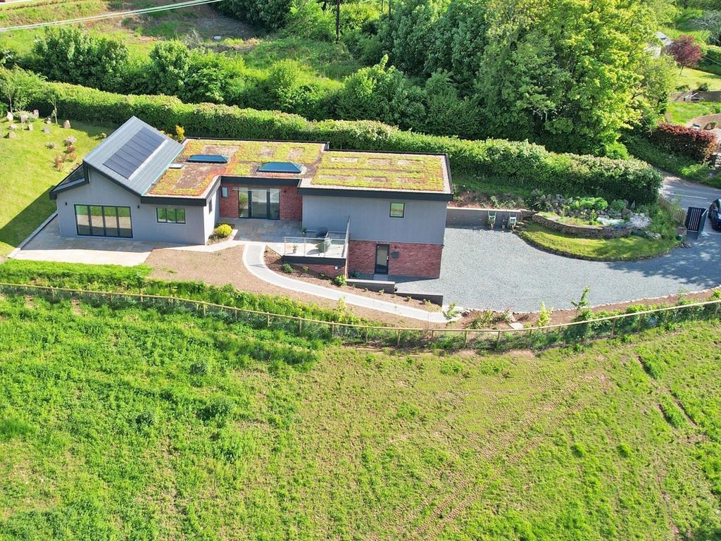 New home, 4 bed property for sale in Clehonger, Hereford HR2 Zoopla