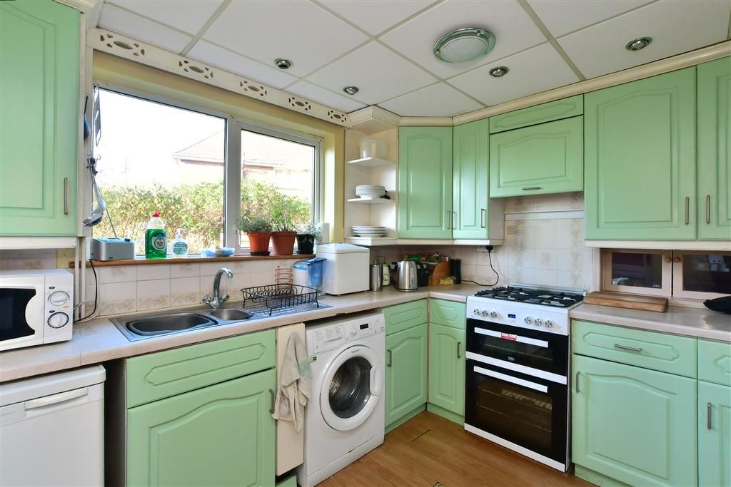 4 bed semidetached house for sale in Nutley Close, Hove, East Sussex