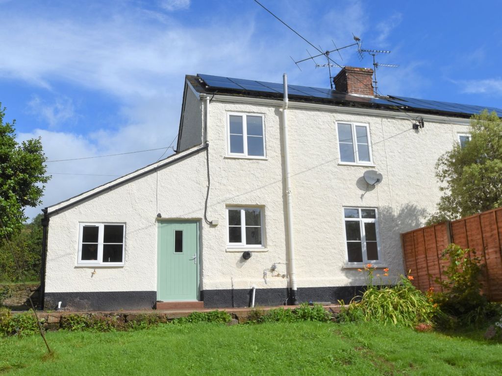 3 bed semidetached house to rent in Rogus, Wellington, Devon