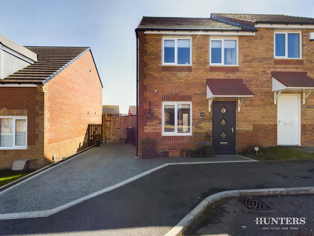 3 bed property for sale in Dewhirst Close, Leadgate, Consett DH8 Zoopla