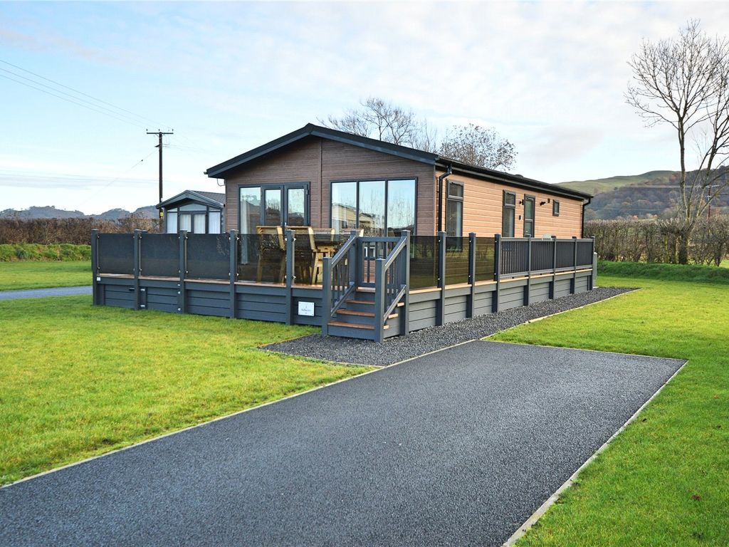 2 bed mobile/park home for sale in The Laurels, Maesmawr Farm Resort