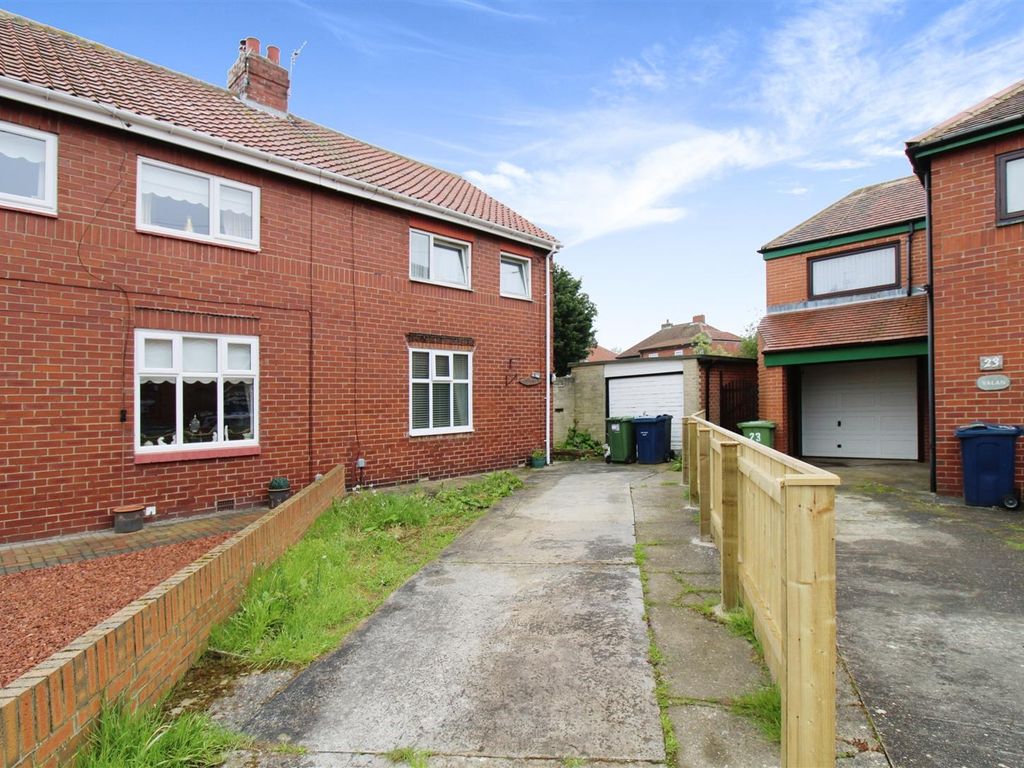 2 bed property for sale in Wells Grove, South Shields NE34 Zoopla