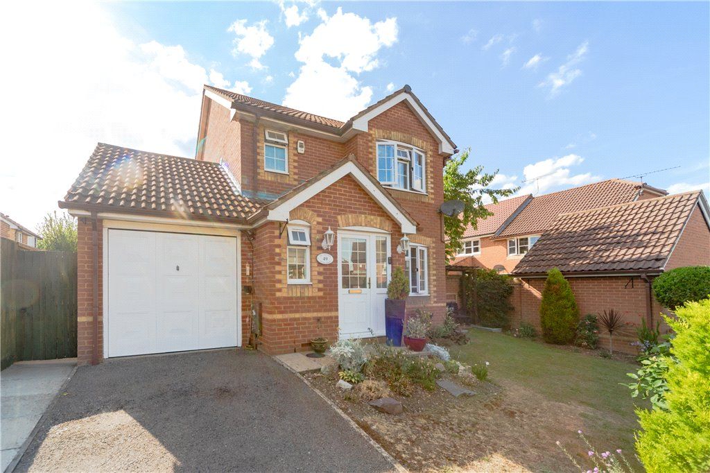 3 bed detached house for sale in Francis Gardens, Warfield, Bracknell RG42 Zoopla