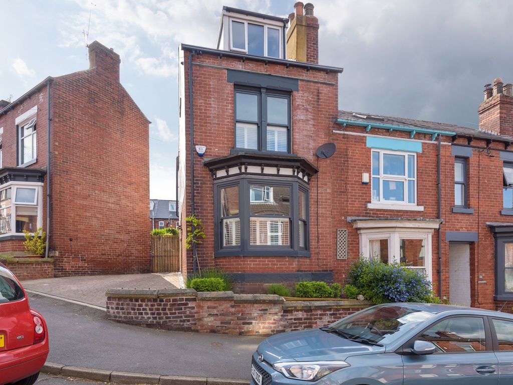 4 bed terraced house for sale in Penrhyn Road, Hunters Bar, Sheffield