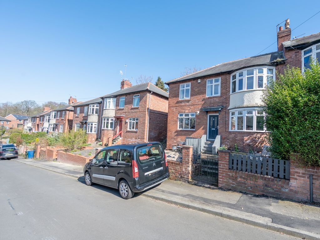 2 bed flat for sale in Shaftesbury Grove, Heaton NE6 Zoopla