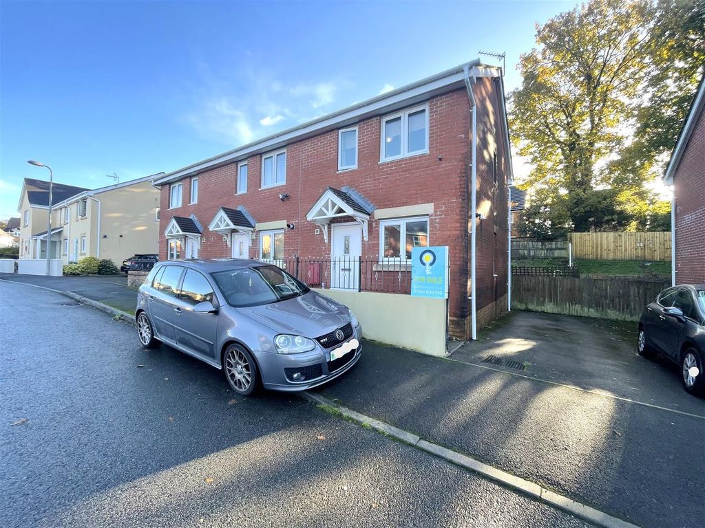 2 bed end terrace house for sale in Llwyn Teg, Fforestfach, Swansea SA5