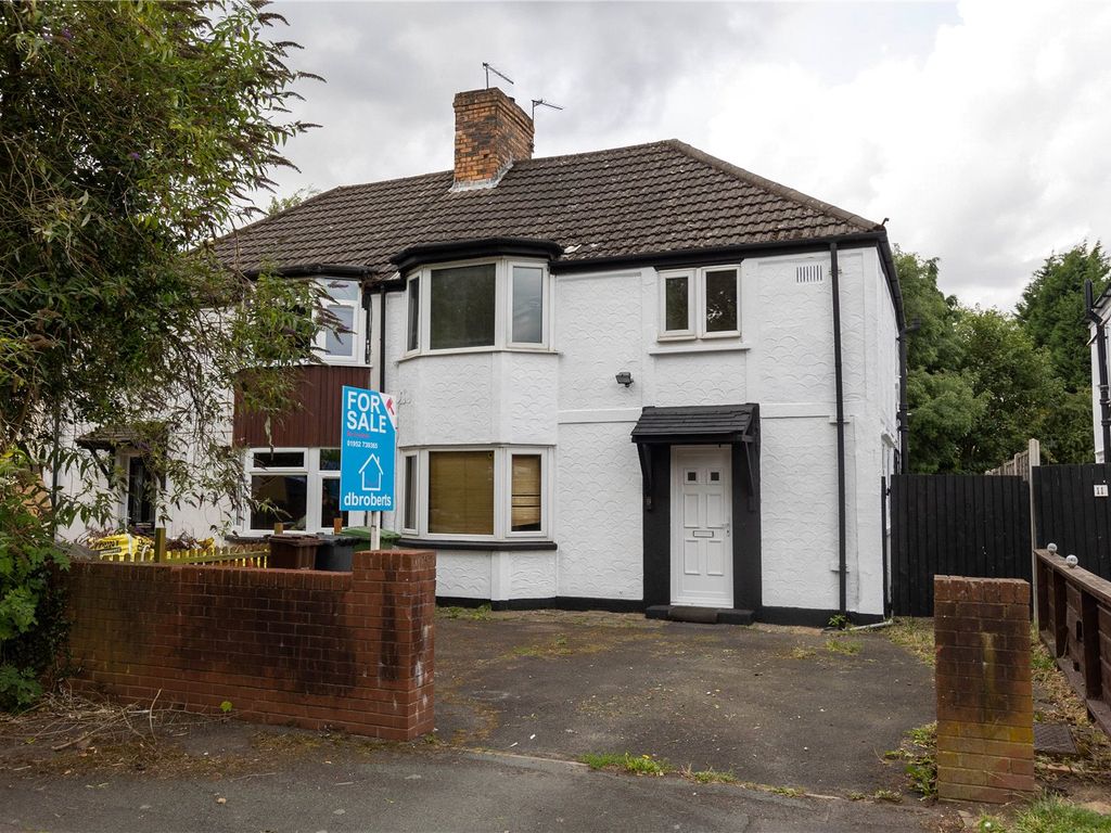 3 bed semidetached house for sale in Beckminster Road, Pennfields