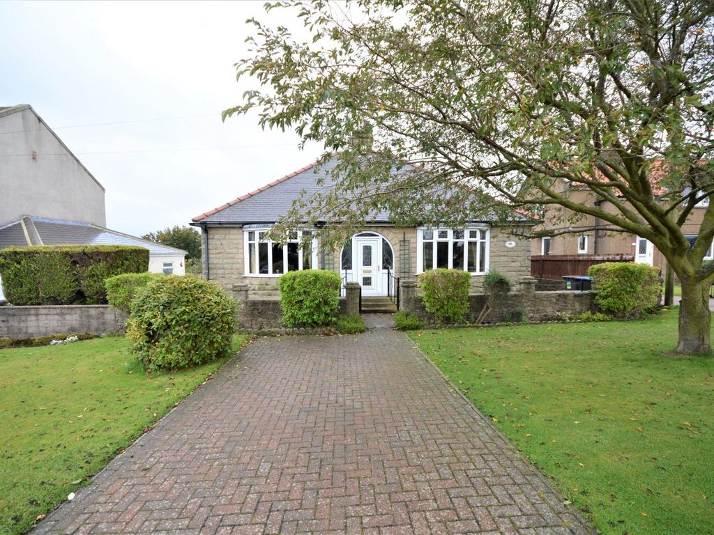 2 bed detached bungalow for sale in West End Terrace, Auckland