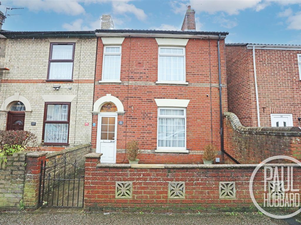 3 bed semidetached house for sale in St Margarets Road, Lowestoft NR32