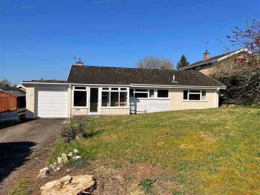 3 bed detached bungalow for sale in Townsend Park, Luston, Leominster