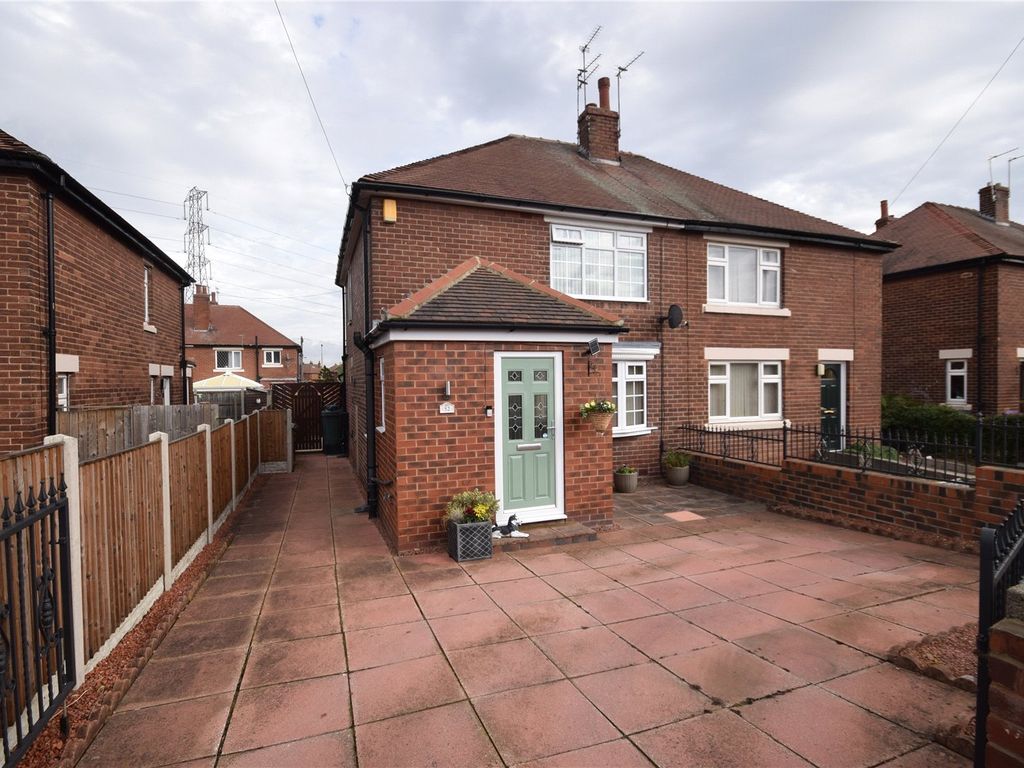 2 bed semidetached house for sale in Church Lane, Wakefield, West