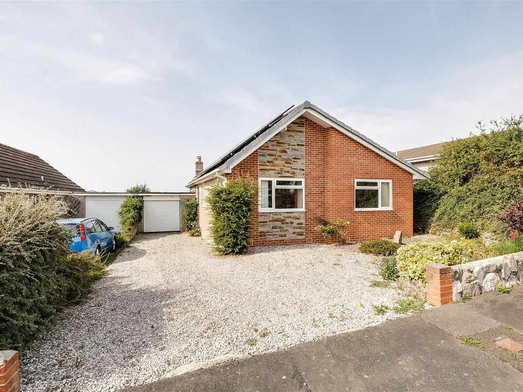 3 bed bungalow for sale in Hawthorn Drive, Wembury, Plymouth PL9, £