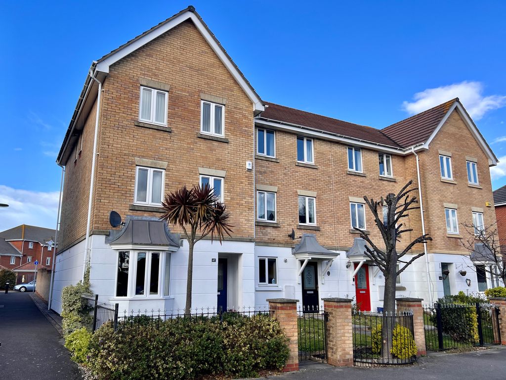 4 bed town house for sale in Heritage Way, Gosport PO12 Zoopla