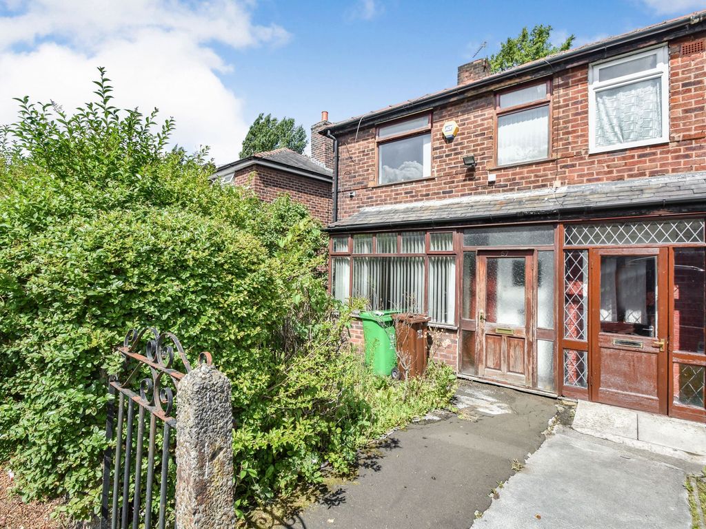 2 bed semidetached house for sale in Brynorme Road, Crumpsall M8, £