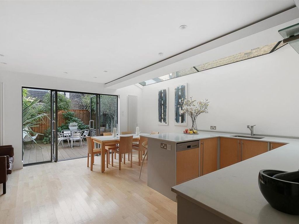 4 bed terraced house for sale in Woodlawn Road, Fulham, London SW6, £