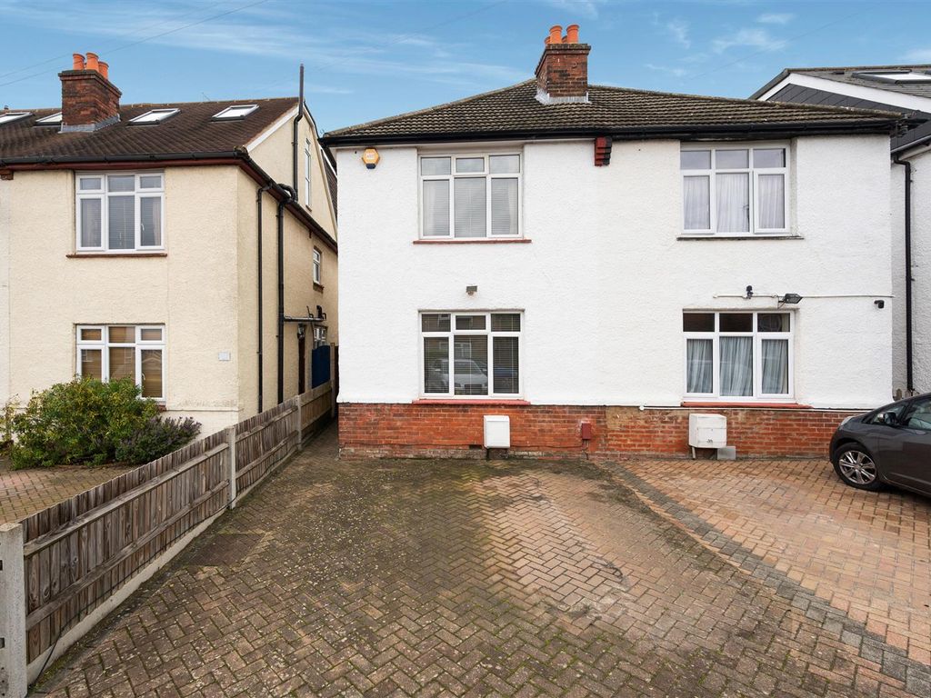 2 bed semidetached house for sale in Albert Road, Epsom KT17, £650,000