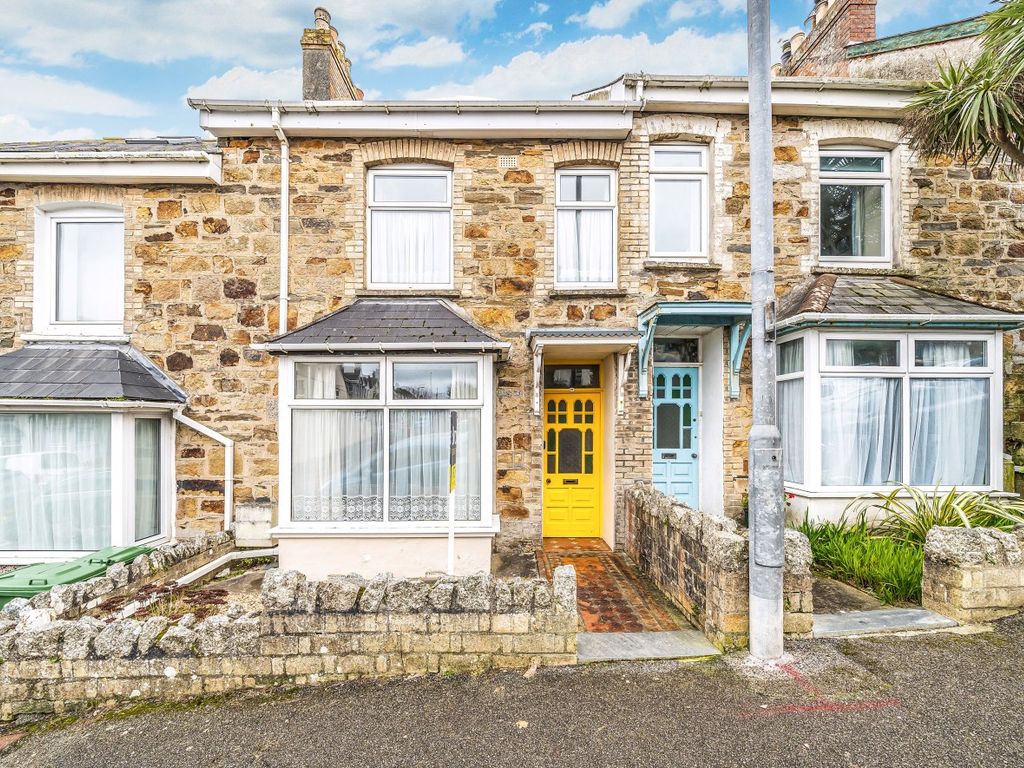 3 bed terraced house for sale in St. Johns Road, Newquay TR7, £299,950