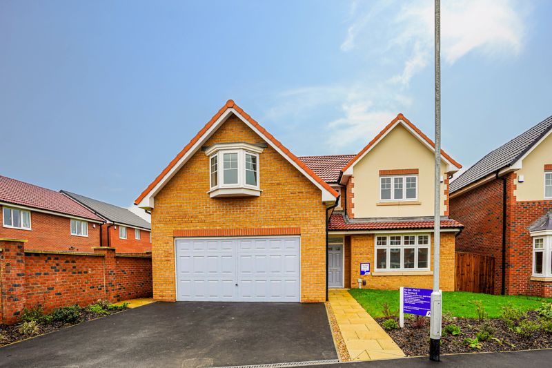 New home, 5 bed detached house for sale in Upper Wortley Road, Thorpe