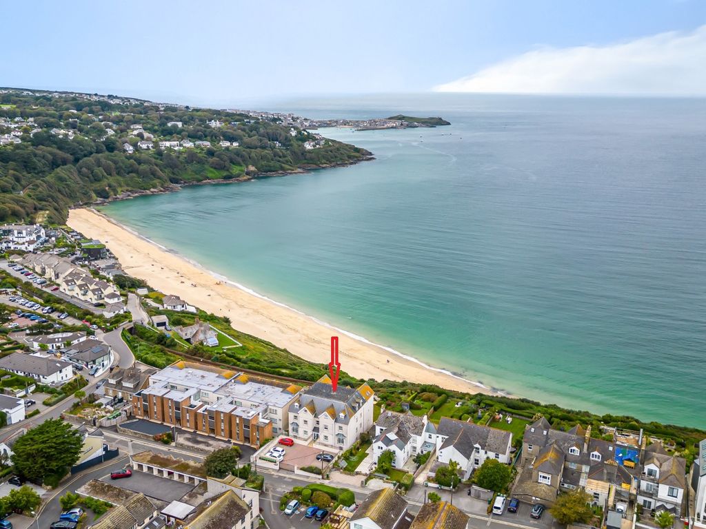 2 bed flat for sale in Headland Road, Carbis Bay, St. Ives, Cornwall