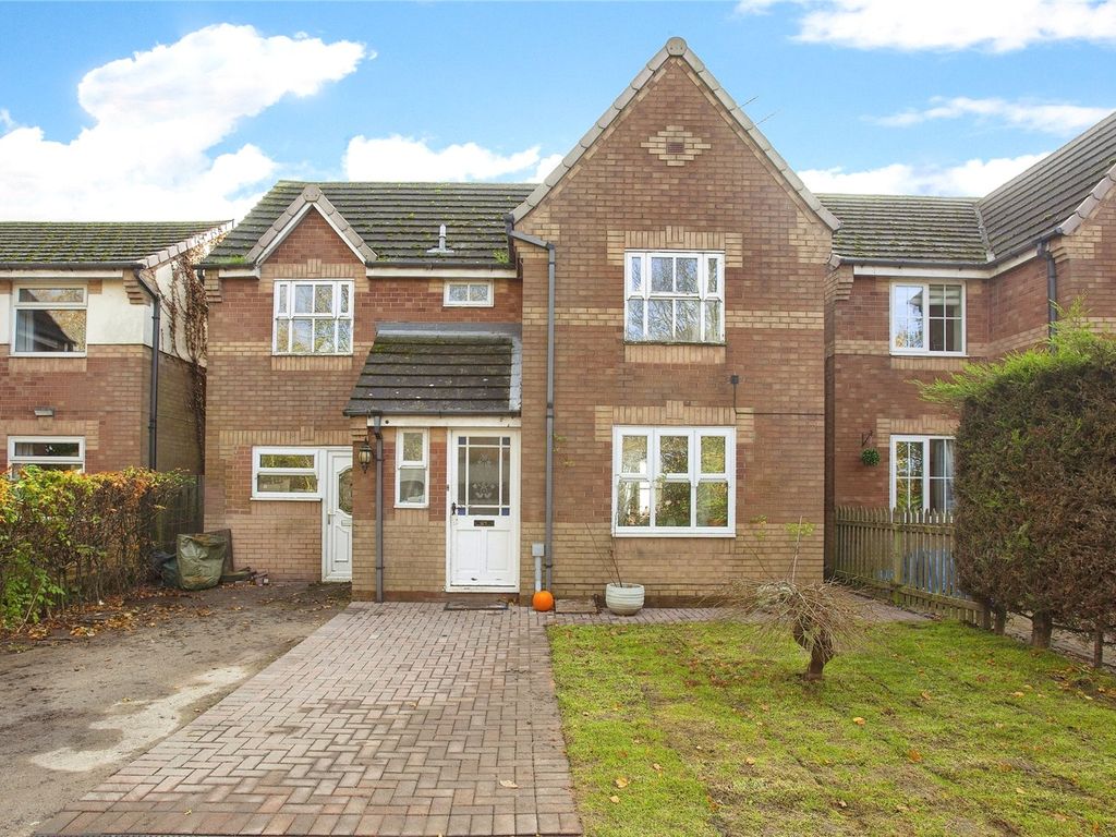 4 bed detached house for sale in Deepwell Court, Halfway, Sheffield, South Yorkshire S20, £