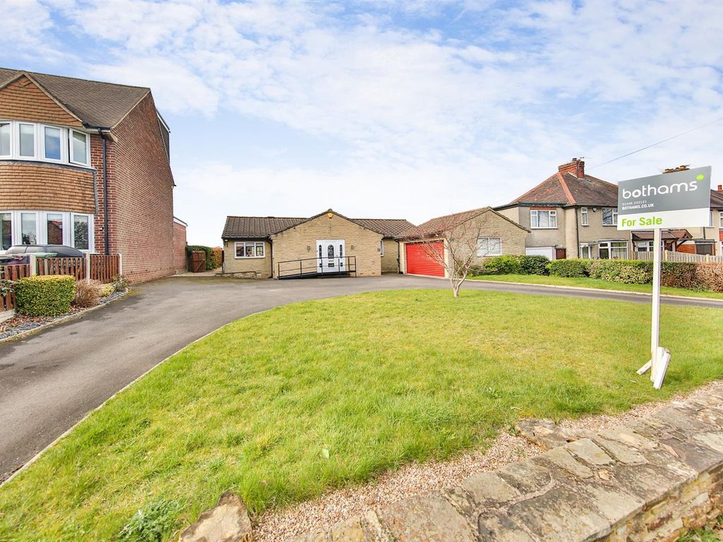 3 bed detached bungalow for sale in Cutthorpe Road, Cutthorpe