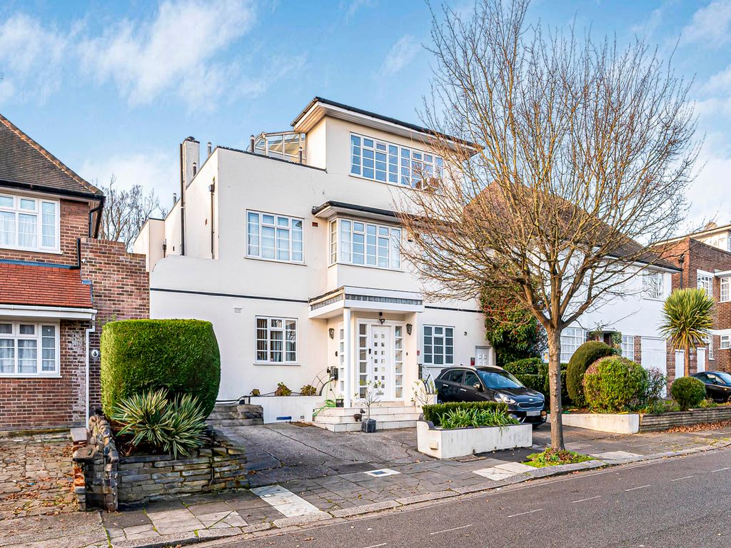6 bed detached house for sale in The Ridings, London W5, £1,650,000