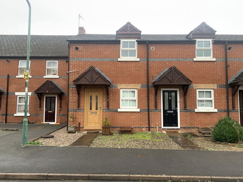 1 bed end terrace house for sale in Glendower Court, Falstaff Street