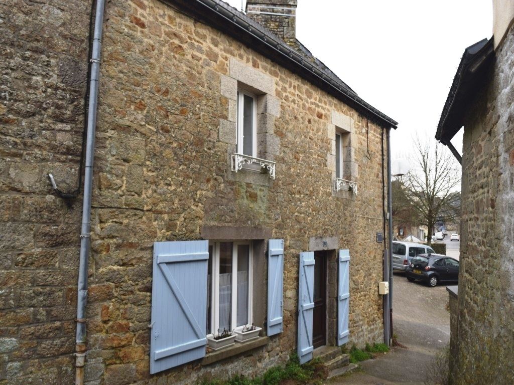 1 bed end terrace house for sale in 56160 Guémené-Sur-Scorff, Morbihan ...