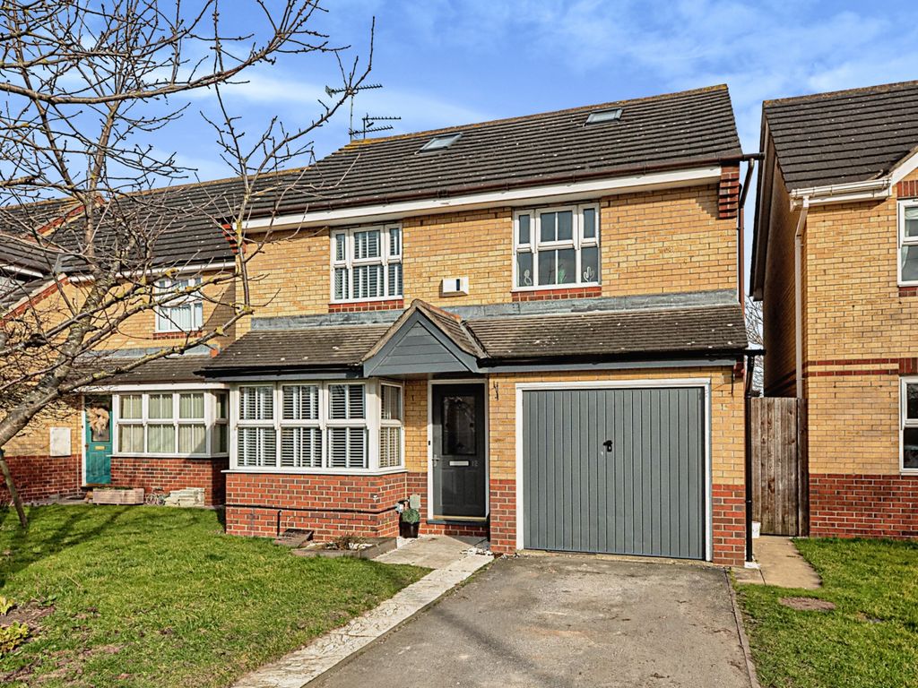 4 bed detached house for sale in Kilcoy Drive, Kingswood, Hull, East Yorkshire HU7 Zoopla