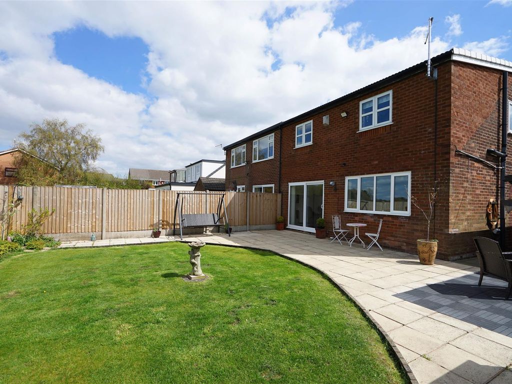 3 bed semidetached house for sale in Eskdale Avenue, Blackrod, Bolton