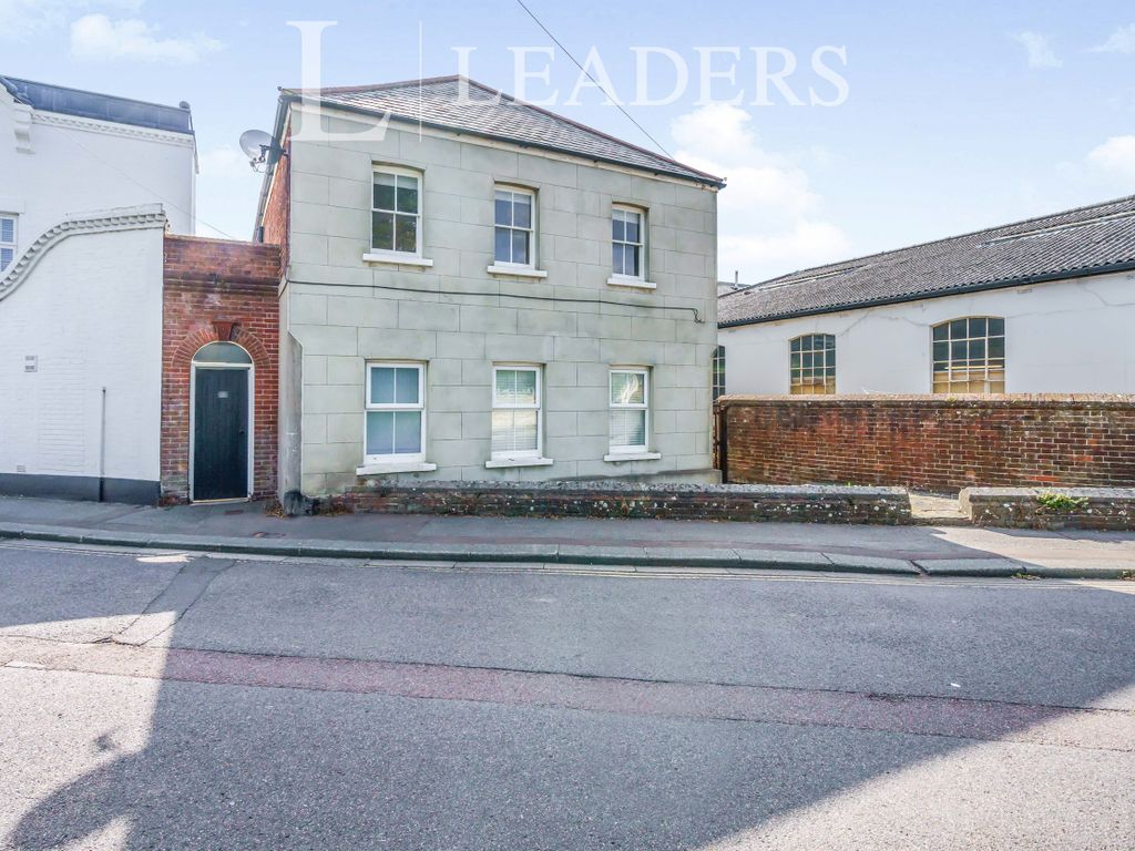 2 bed flat to rent in Caledonian Road, Chichester PO19 Zoopla