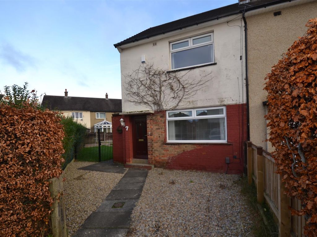 2 bed town house for sale in Haslam Grove, Wrose, Shipley BD18, £