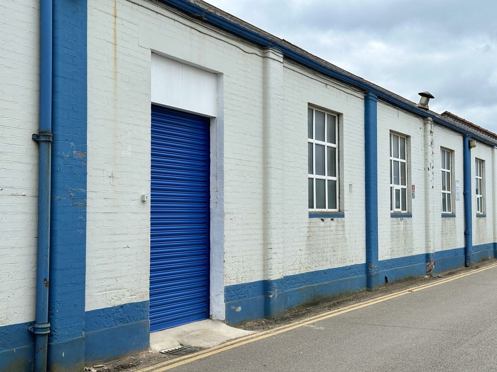 Industrial to let in Unit 21A(iii) Britannia Estate, Leagrave Road