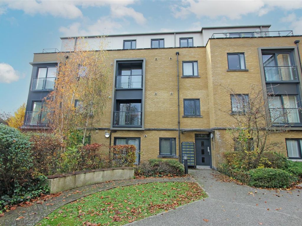 1 bed flat for sale in Qualia House, 137 Sanderstead Road, Sanderstead