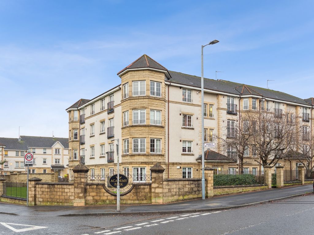 3 bed flat for sale in Branklyn Court, Anniesland, Glasgow G13, £