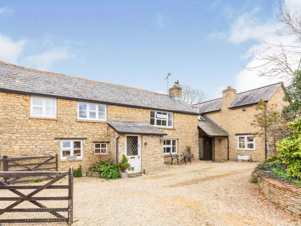 4 bed property for sale in Back Lane, Bampton OX18 Zoopla