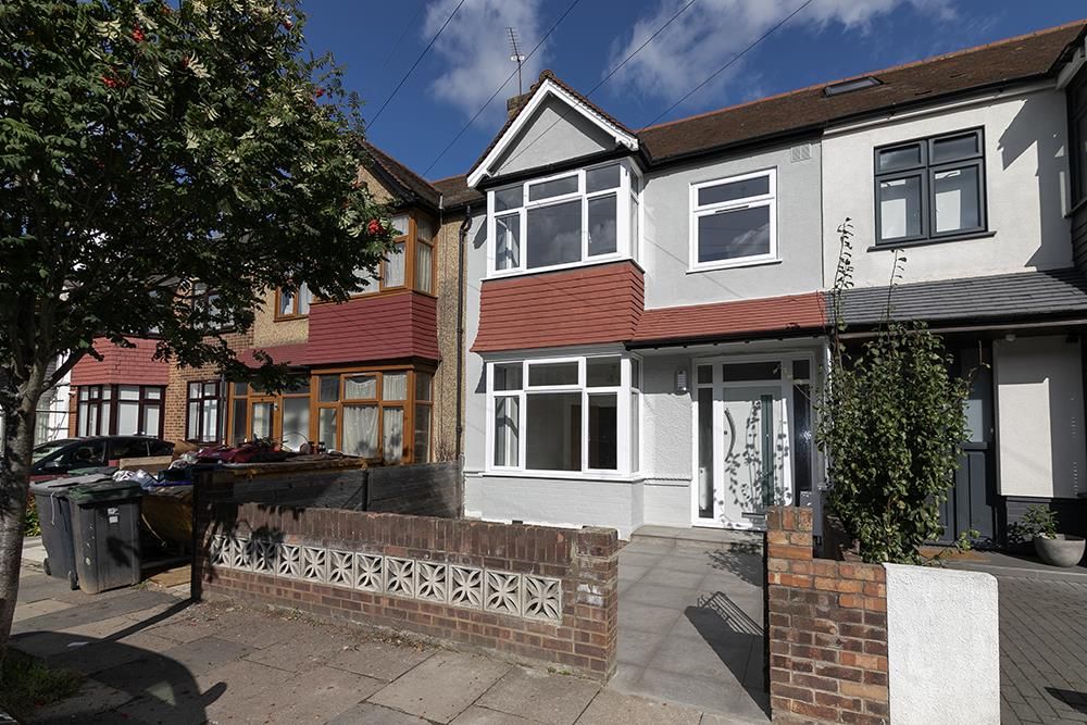 3 bed terraced house for sale in New Road, London N22, £680,000 Zoopla